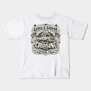 Girls Gone Cruising 2024 Funny Cruise Squad 2024 Kids T-Shirt